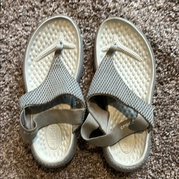 Crocs Sandals W9 - Picture 6 of 7